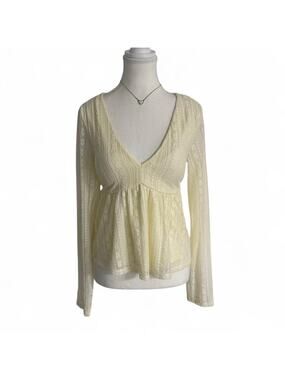 Ruby & Jewel Cream Lavender Long Sleeve V Neck Ruffle Hem Baby Doll Top Size XS
